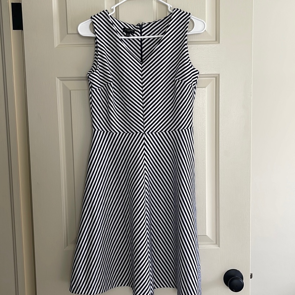 Talbot’s Fit & Flare Jersey Nautical Striped Sleeveless Dress. Size S Petite - Picture 4 of 12